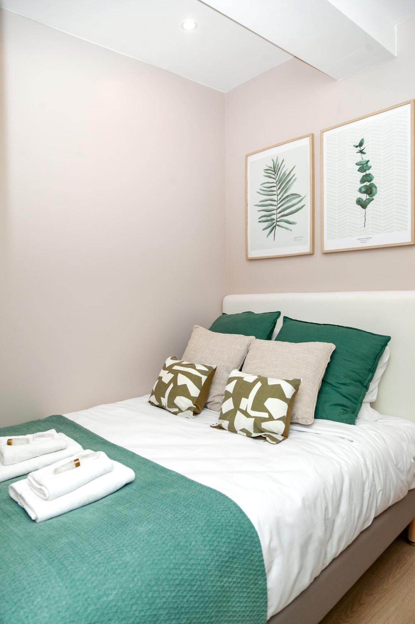 Appartement Nets - Buttes Chaumont D Paris