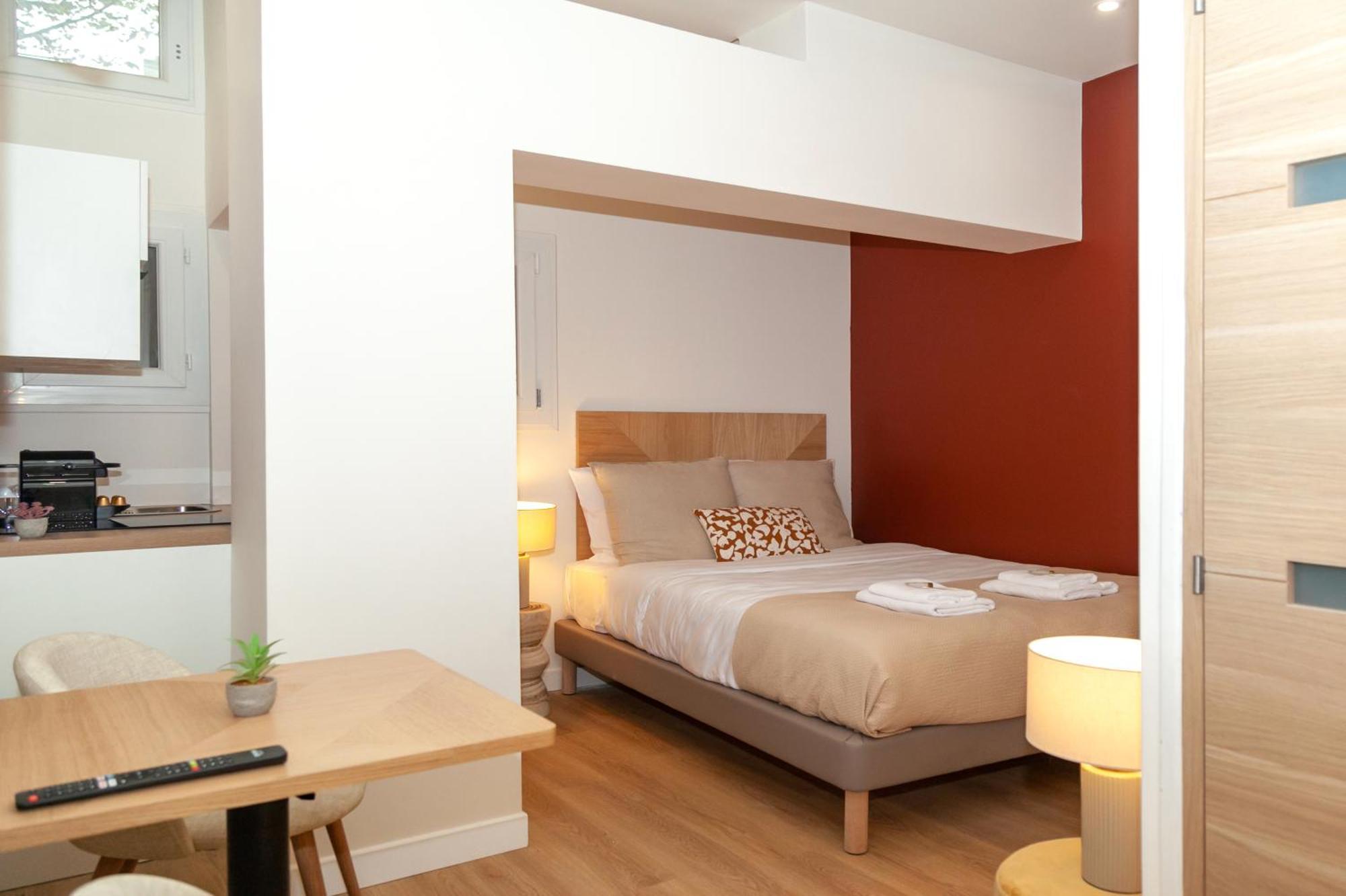 Appartement Nets - Buttes Chaumont D *